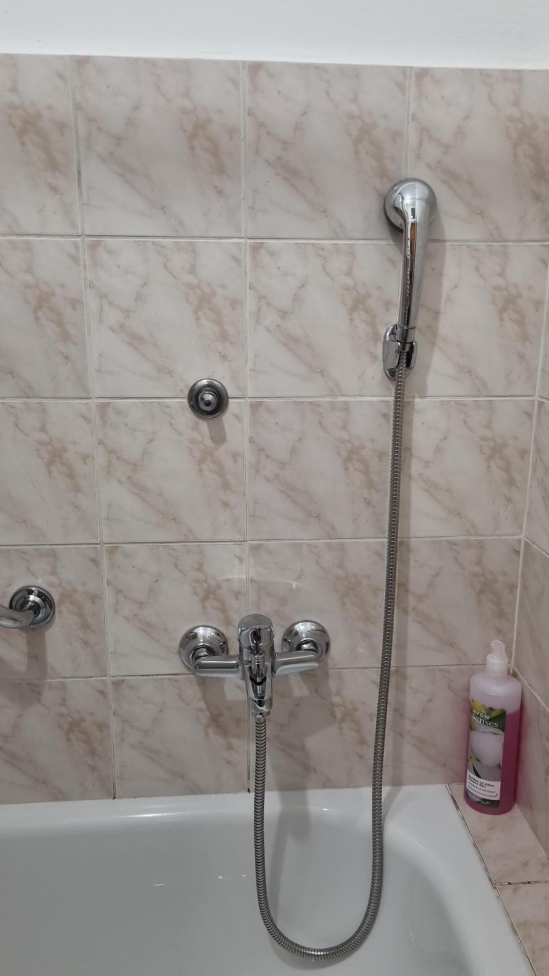 Studio Apartman Luna Karlovac Eksteriør bilde